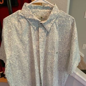 Men’s casual shirt short sleeve